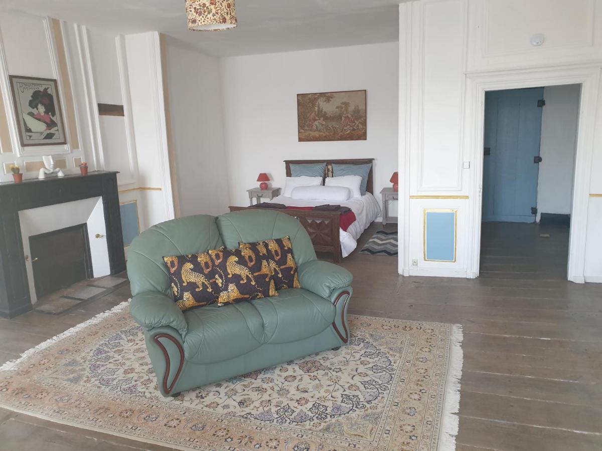 Le Chateau Chateauponsac Ngoại thất bức ảnh